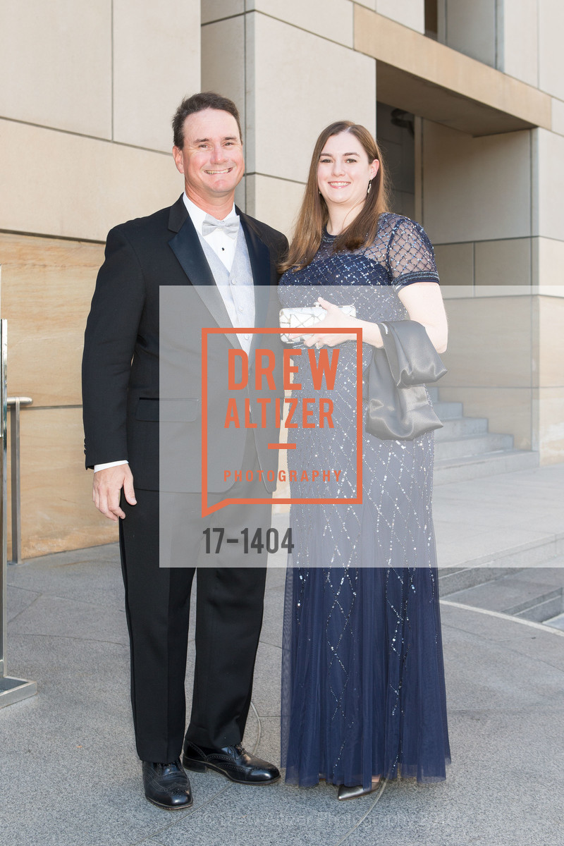Denny North, Sue North, San Jose Museum of Art's Wonder Ball, San Jose Museum of Art. 110 South Market Street San Jose, CA 95113, September 17th, 2016, Photo #17-1404 Denny North, Sue North, Photo #17-1404