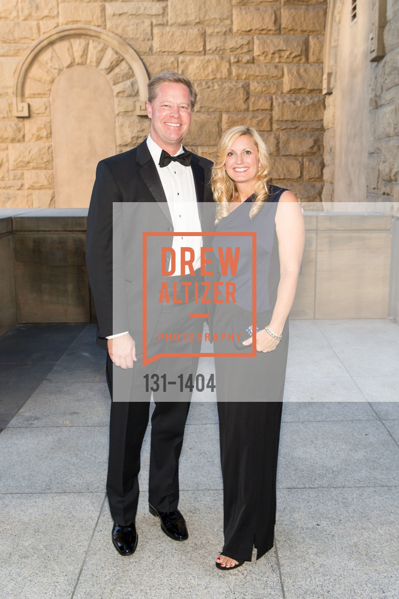 Mike Selfridge, Courtney Selfridge, San Jose Museum of Art's Wonder Ball, San Jose Museum of Art. 110 South Market Street San Jose, CA 95113, September 17th, 2016, Photo #131-1404 Mike Selfridge, Courtney Selfridge, Photo #131-1404