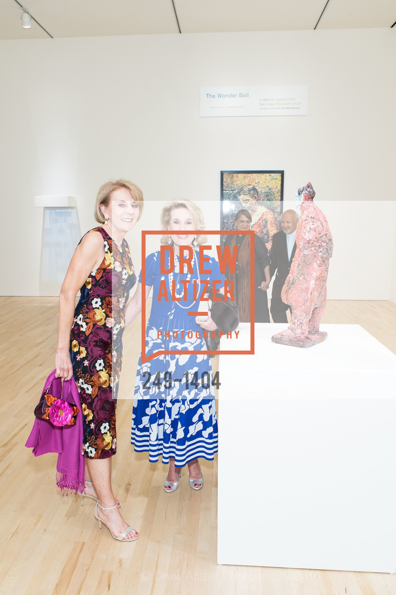 Mary Mocas, Lorna Meyer Calas, San Jose Museum of Art's Wonder Ball, San Jose Museum of Art. 110 South Market Street San Jose, CA 95113, September 17th, 2016, Photo #249-1404 Mary Mocas, Lorna Meyer Calas, Photo #249-1404