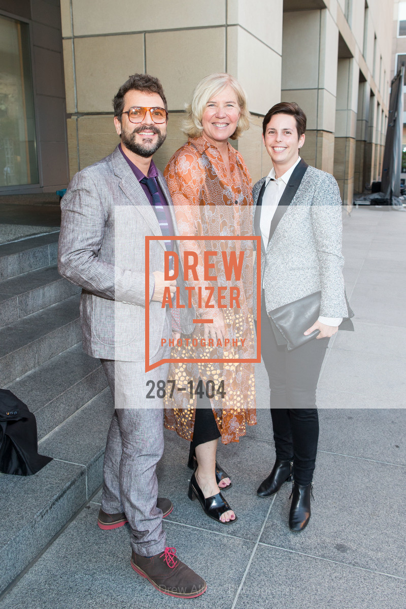 Maximo Gonzalez, Susan Sayre Batton, Jessica Silverman, San Jose Museum of Art's Wonder Ball, San Jose Museum of Art. 110 South Market Street San Jose, CA 95113, September 17th, 2016, Photo #287-1404 Maximo Gonzalez, Susan Sayre Batton, Jessica Silverman, Photo #287-1404