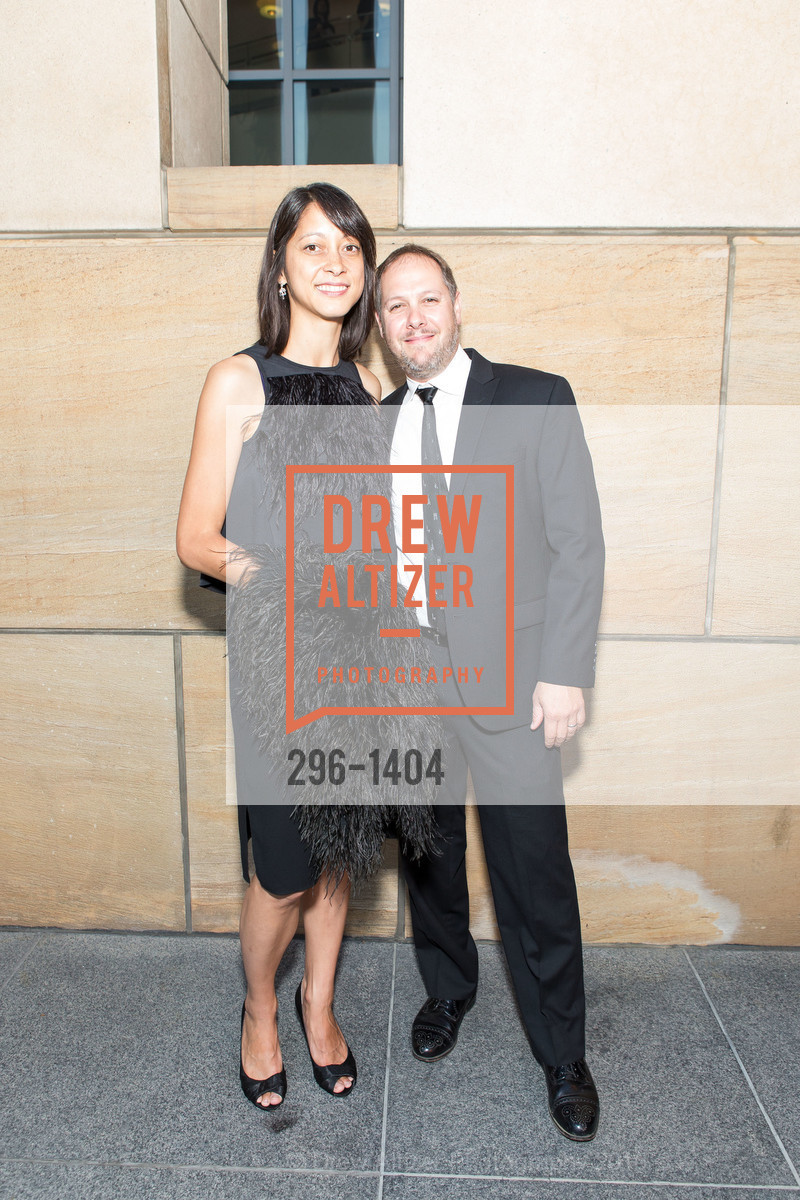 Lauren Dickens, Doug Dickens, San Jose Museum of Art's Wonder Ball, San Jose Museum of Art. 110 South Market Street San Jose, CA 95113, September 17th, 2016, Photo #296-1404 Lauren Dickens, Doug Dickens, Photo #296-1404