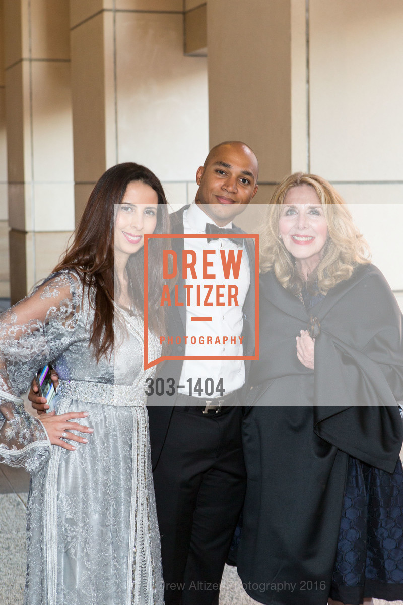 Maria Rezak, Pierre Mayar, Carol Pizzo, San Jose Museum of Art's Wonder Ball, San Jose Museum of Art. 110 South Market Street San Jose, CA 95113, September 17th, 2016, Photo #303-1404 Maria Rezak, Pierre Mayar, Carol Pizzo, Photo #303-1404