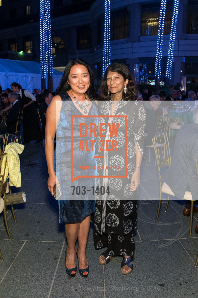 Lydia Itoi, Mallika Sankaran, San Jose Museum of Art's Wonder Ball, San Jose Museum of Art. 110 South Market Street San Jose, CA 95113, September 17th, 2016, Photo #703-1404 Lydia Itoi, Mallika Sankaran, Photo #703-1404