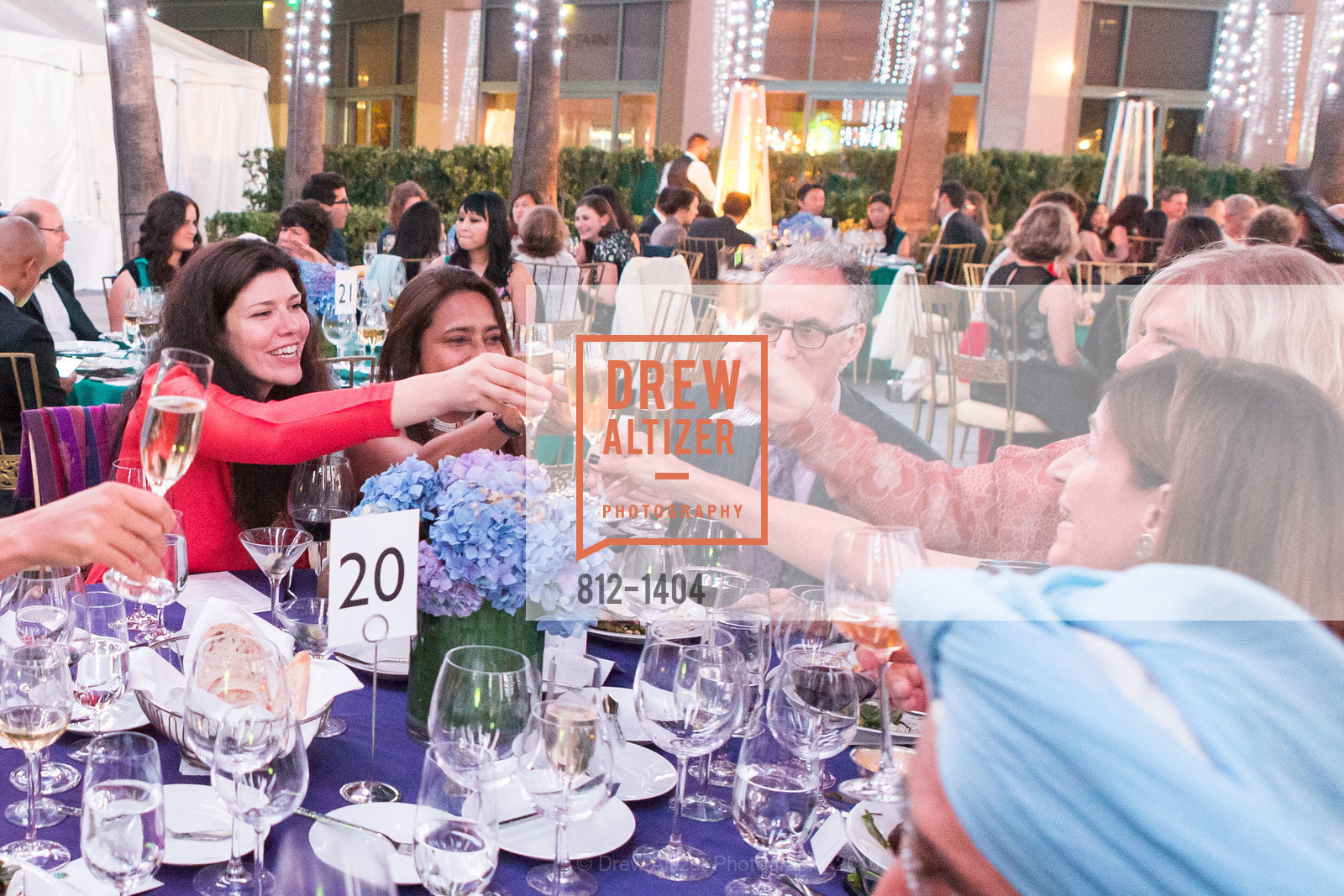 Atmosphre, San Jose Museum of Art's Wonder Ball, San Jose Museum of Art. 110 South Market Street San Jose, CA 95113, September 17th, 2016, Photo #812-1404 Atmosphre, Photo #812-1404