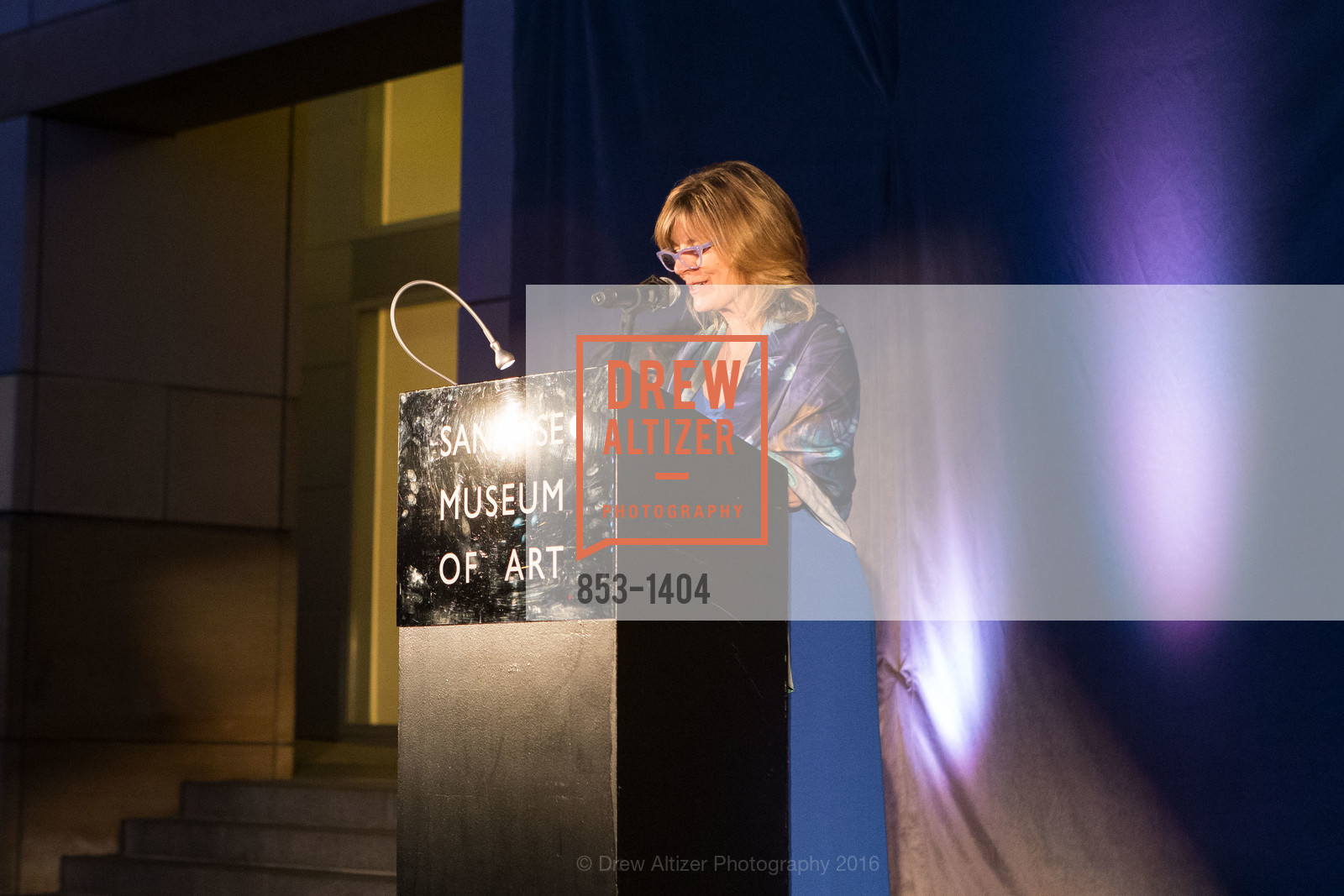 Cheryl Kiddoo, San Jose Museum of Art's Wonder Ball, San Jose Museum of Art. 110 South Market Street San Jose, CA 95113, September 17th, 2016, Photo #853-1404 Cheryl Kiddoo, Photo #853-1404