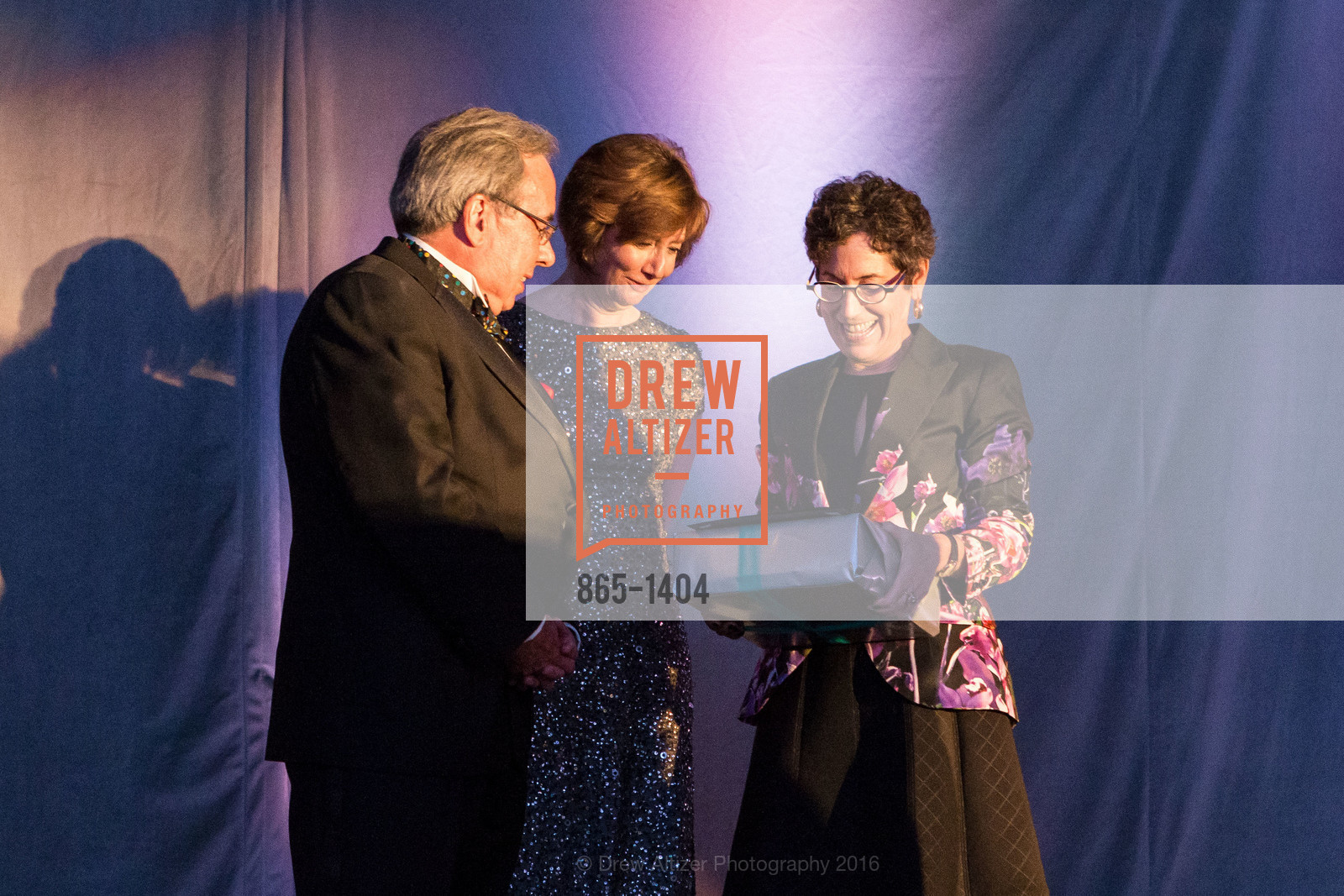 Mike Nevens, Yvonne Nevens, Susan Krane, Photo #865-1404