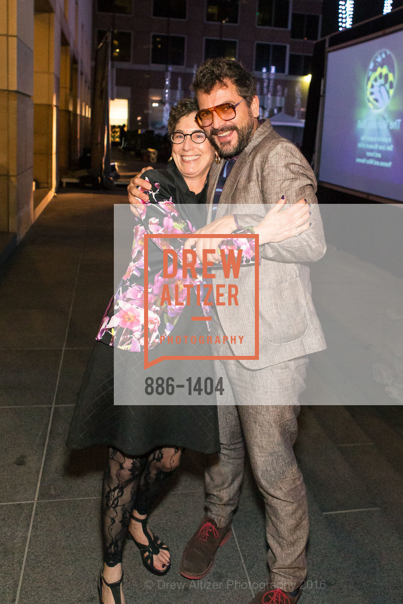 Susan Krane, San Jose Museum of Art's Wonder Ball, San Jose Museum of Art. 110 South Market Street San Jose, CA 95113, September 17th, 2016, Photo #886-1404 Susan Krane, Photo #886-1404