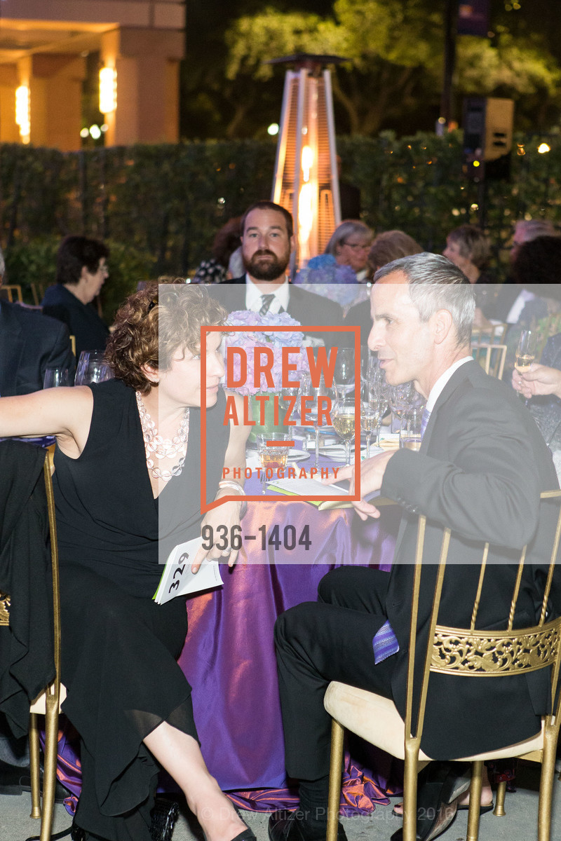San Jose Museum of Art's Wonder Ball, San Jose Museum of Art. 110 South Market Street San Jose, CA 95113, September 17th, 2016, Photo #936-1404 Photo #936-1404