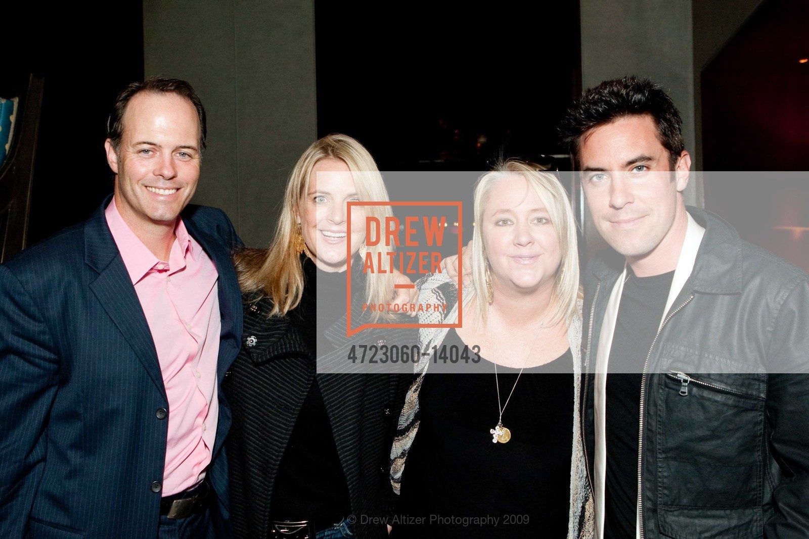 Geoff Callan, Hilary Callan, Lori Puccinelli Stern, Eoin Herrington, CLIFT Hosts A Private Bash Showcasing a NEW BAR AND LOUNGE MENU, US, July 29th, 2009, Photo #4723060-14043 Geoff Callan, Hilary Callan, Lori Puccinelli Stern, Eoin Herrington, Photo #4723060-14043