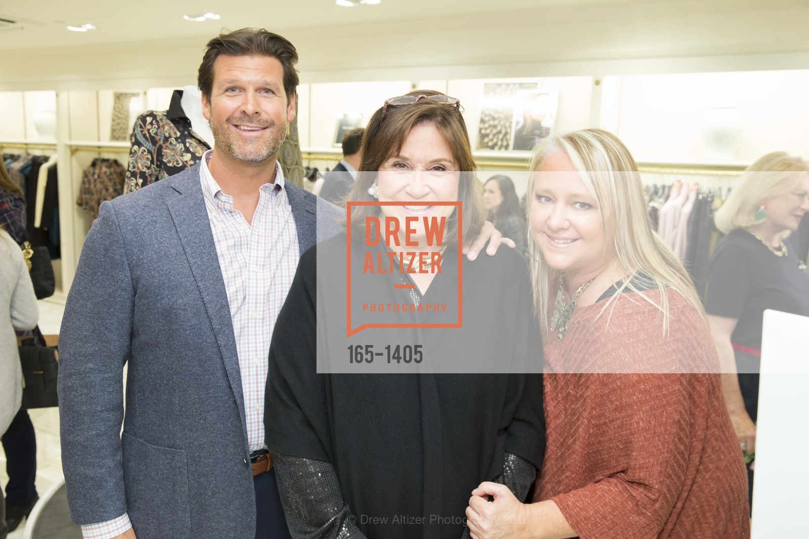 Matthew Cook, Debbie Magowan, Lori Puccinelli Stern, Brooks Brothers and Gentry Home Magazine Celebrate the September Issue with Matthew Cook, Andrew Johnston & Jennifer Nagle, Brooks Brothers Union Square, September 13th, 2016, Photo #165-1405 Matthew Cook, Debbie Magowan, Lori Puccinelli Stern, Photo #165-1405