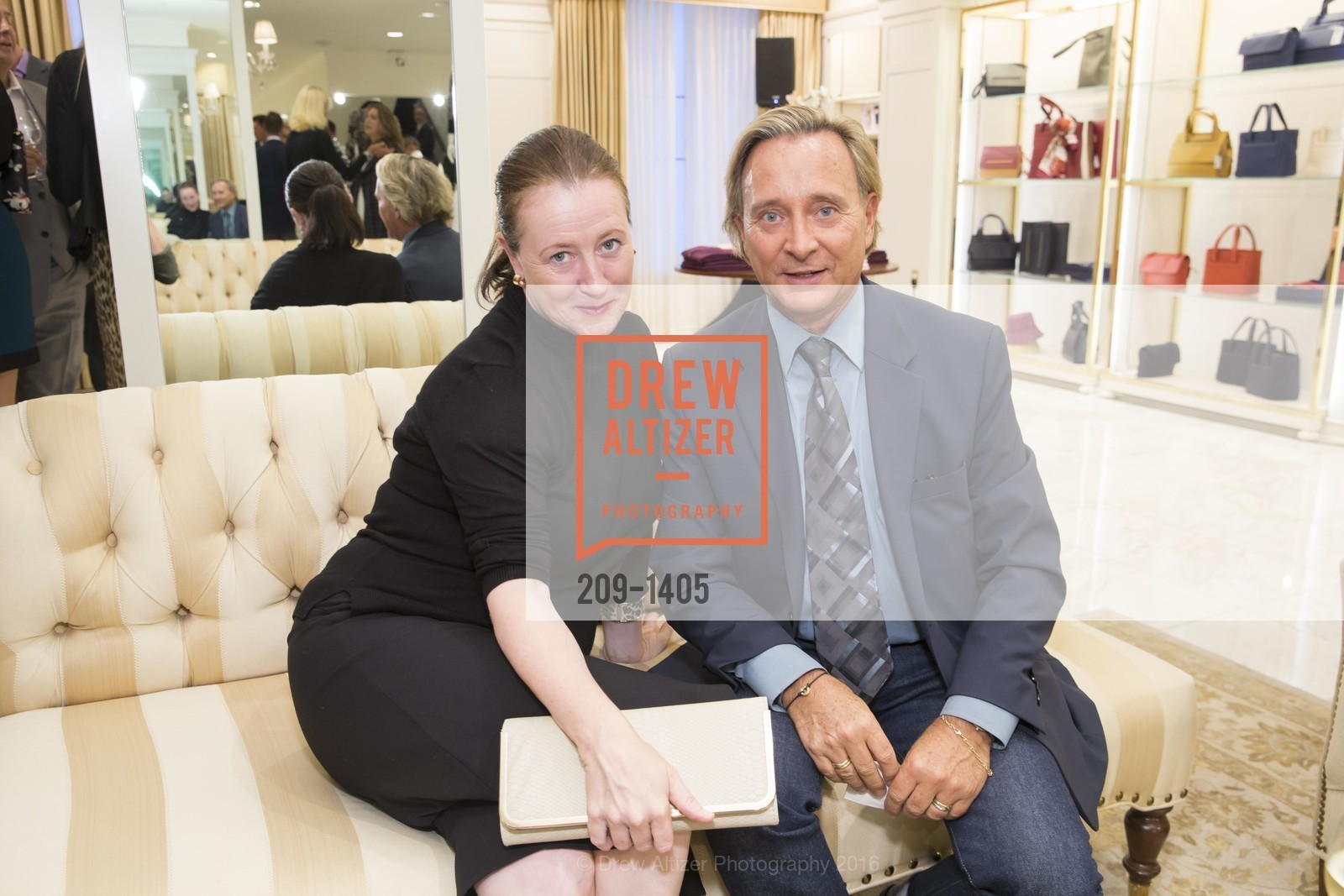 Nicola Chipps, Eric Marty, Brooks Brothers and Gentry Home Magazine Celebrate the September Issue with Matthew Cook, Andrew Johnston & Jennifer Nagle, Brooks Brothers Union Square, September 13th, 2016, Photo #209-1405 Nicola Chipps, Eric Marty, Photo #209-1405