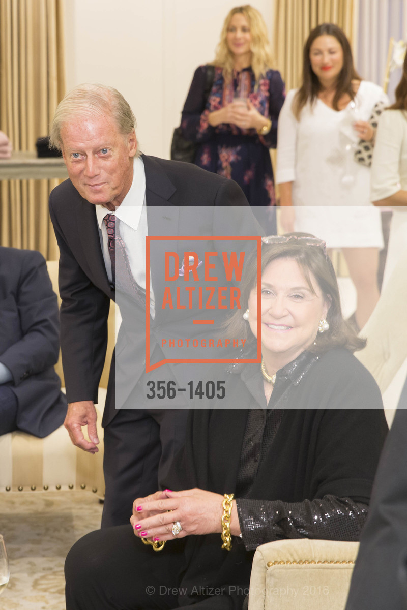 Peter Magowan, Debbie Magowan, Brooks Brothers and Gentry Home Magazine Celebrate the September Issue with Matthew Cook, Andrew Johnston & Jennifer Nagle, Brooks Brothers Union Square, September 13th, 2016, Photo #356-1405 Peter Magowan, Debbie Magowan, Photo #356-1405