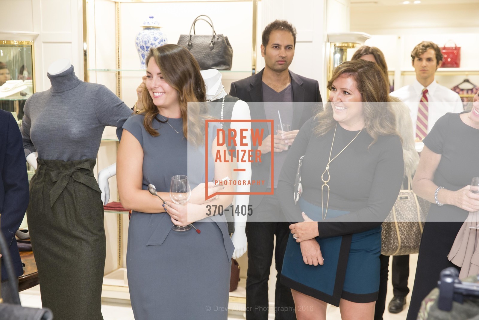 Jennifer Nagle, Brooks Brothers and Gentry Home Magazine Celebrate the September Issue with Matthew Cook, Andrew Johnston & Jennifer Nagle, Brooks Brothers Union Square, September 13th, 2016, Photo #370-1405 Jennifer Nagle, Photo #370-1405