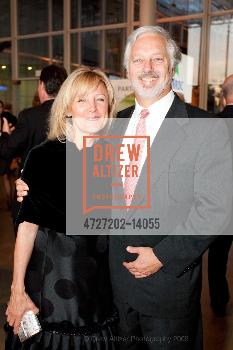 Cynthia Wright, Peter Sullivan, Photo #4727202-14055