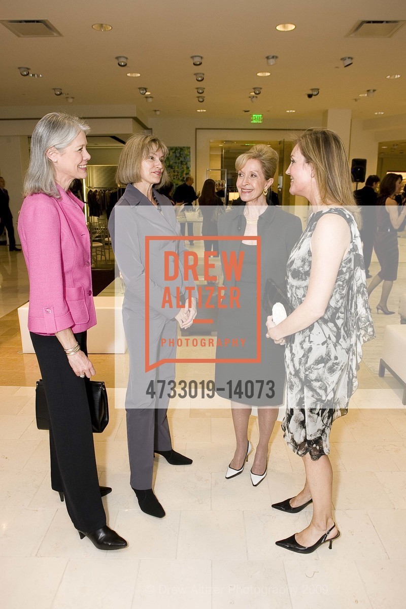 Karen Somers, Donna Kanovsky, Victoria Kornblum, Maggie Mack, Neiman Marcus Hosts Akris, US, March 30th, 2009, Photo #4733019-14073 Karen Somers, Donna Kanovsky, Victoria Kornblum, Maggie Mack, Photo #4733019-14073