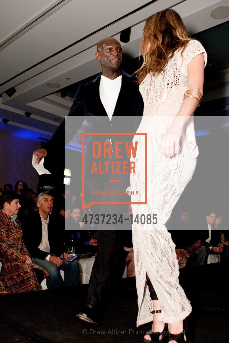 Peter Mensah, Josie Maran, Global Green's 5th Annual Gorgeous & Green Gala, US, December 10th, 2009, Photo #4737234-14085 Peter Mensah, Josie Maran, Photo #4737234-14085