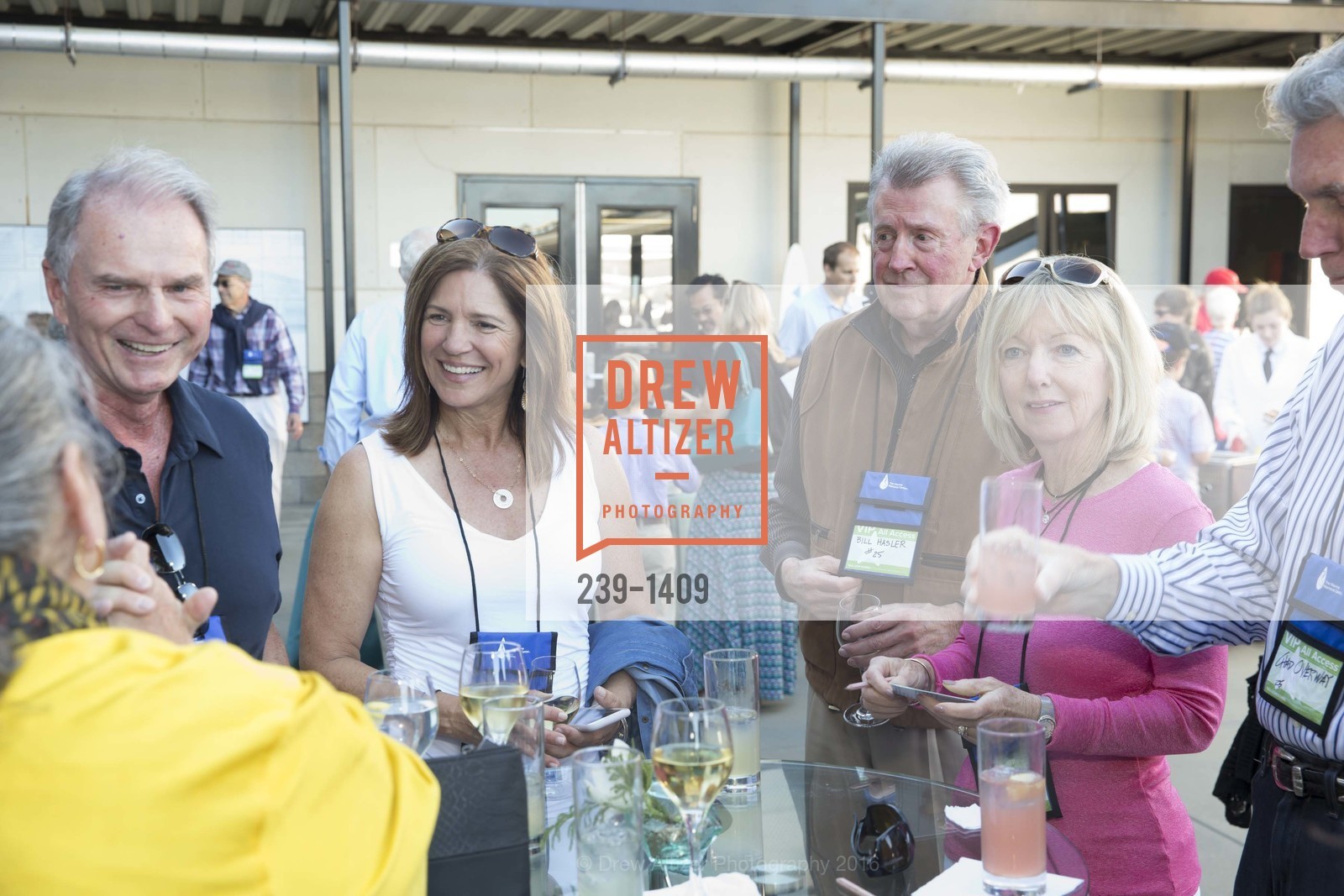 Jeff Hodge with Michele Hodge Bill Hasler and Jeanne Montague