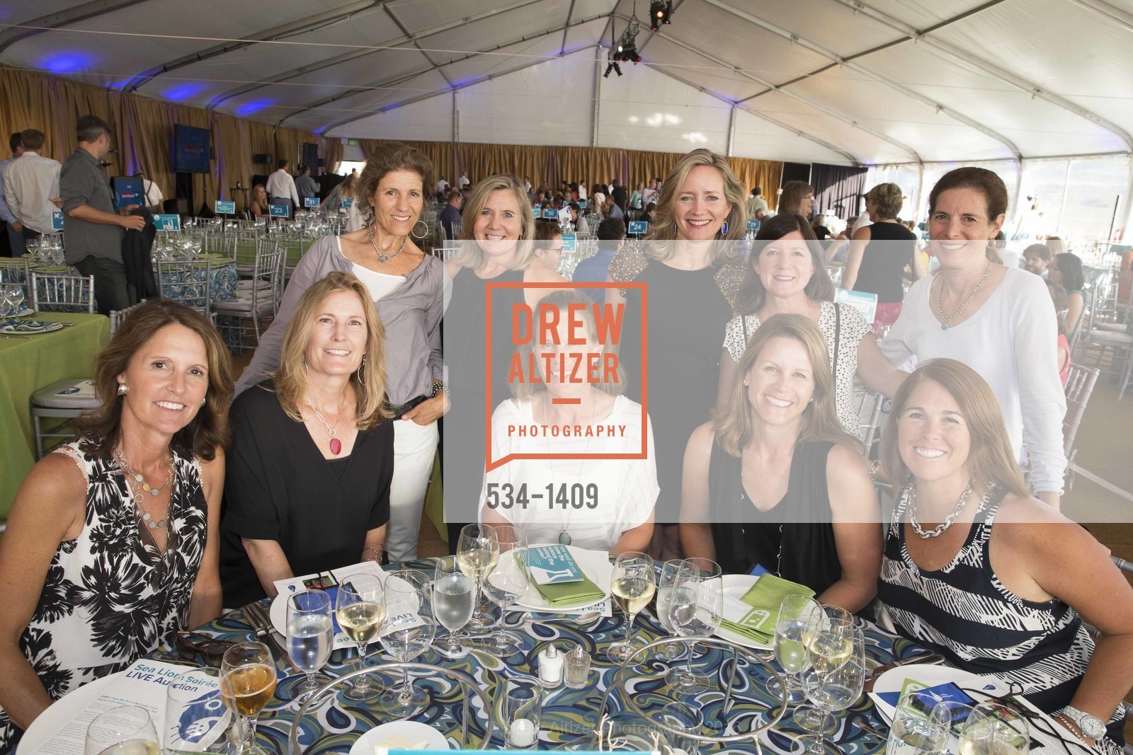 Ellen Gillies, Carole Gray, Susan van Liere, Kathleen Cerf, Sharon Herzer, Jane Thornton, Deb Cook, Ashley Paff, Erin Fish, Debbie Rhoads, The Sea Lion Soiree at Marine Mammal Center, Marine Mammal Center. 2000 Bunker Road, Fort Cronkhite, Sausalito, September 18th, 2016, Photo #534-1409 Ellen Gillies, Carole Gray, Susan van Liere, Kathleen Cerf, Sharon Herzer, Jane Thornton, Deb Cook, Ashley Paff, Erin Fish, Debbie Rhoads, Photo #534-1409