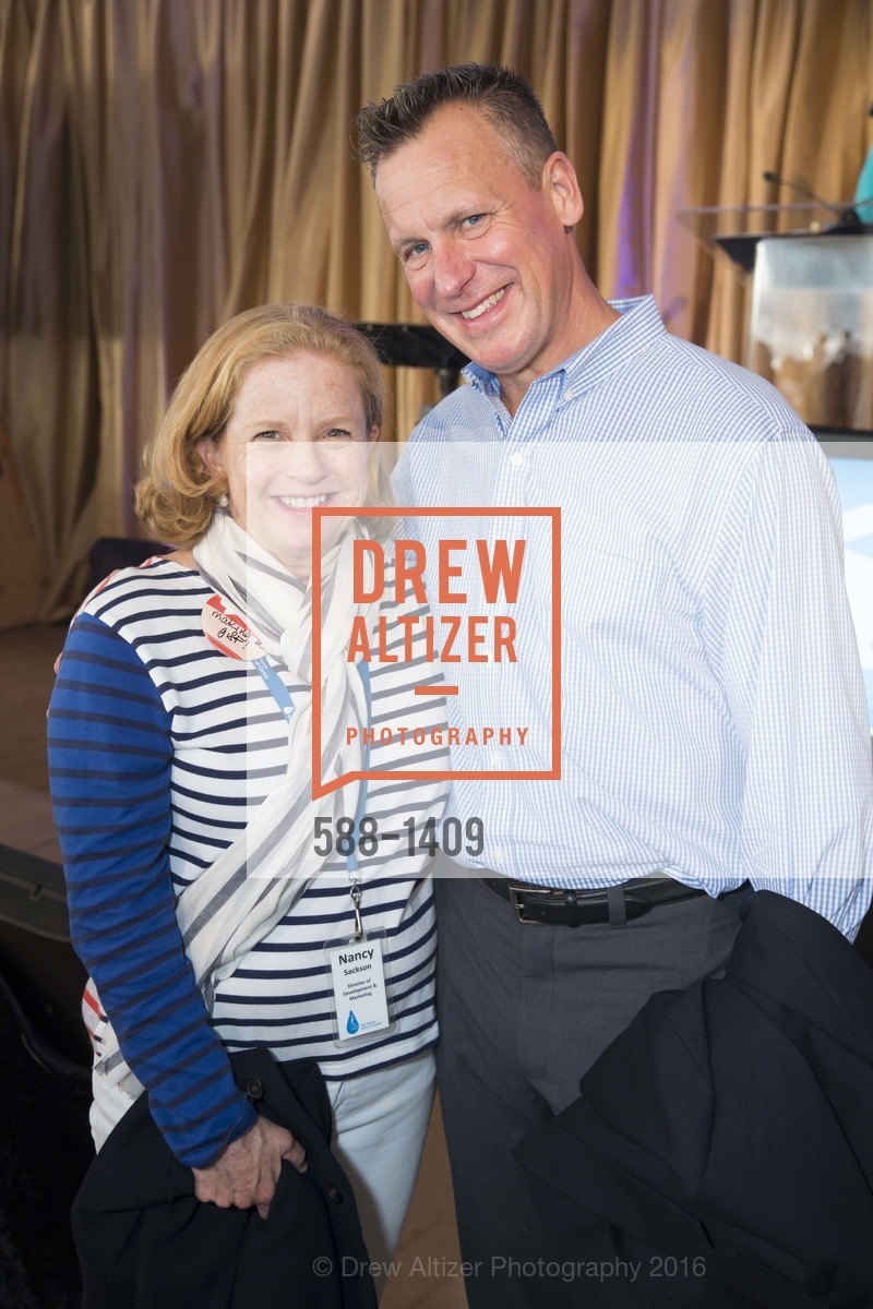 Nancy Sackson, Keith Rosenthal, The Sea Lion Soiree at Marine Mammal Center, Marine Mammal Center. 2000 Bunker Road, Fort Cronkhite, Sausalito, September 18th, 2016, Photo #588-1409 Nancy Sackson, Keith Rosenthal, Photo #588-1409