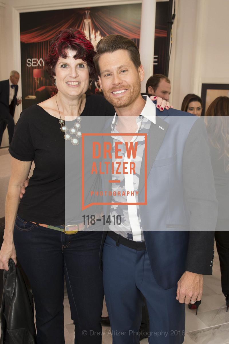 Lisa Jaquez, Nathan Johnson, Photo #118-1410