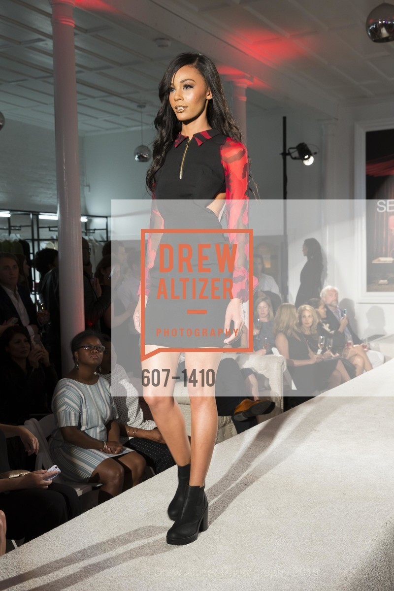 Runway, JAKE and The Drever Family Foundation Present “FASHION for A REASON” JAKE debuts “The NIGHT CIRCUS” Fall/Winter Collection, JAKE Flagship and Battery Penthouse, September 15th, 2016, Photo #607-1410 Runway, Photo #607-1410