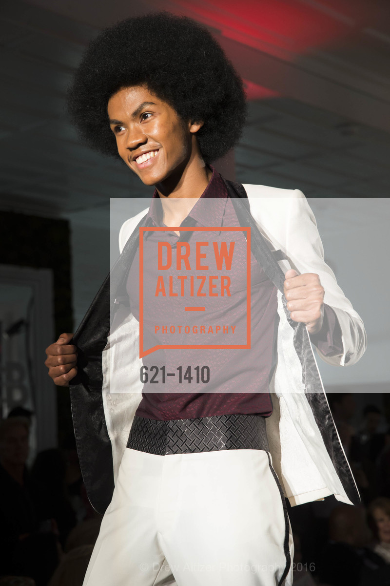 Runway, JAKE and The Drever Family Foundation Present “FASHION for A REASON” JAKE debuts “The NIGHT CIRCUS” Fall/Winter Collection, JAKE Flagship and Battery Penthouse, September 15th, 2016, Photo #621-1410 Runway, Photo #621-1410