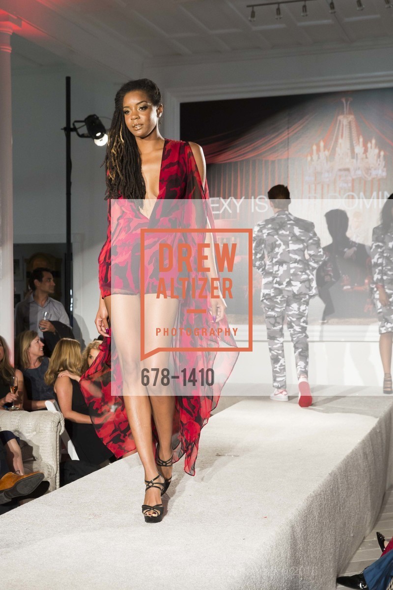 Runway, JAKE and The Drever Family Foundation Present “FASHION for A REASON” JAKE debuts “The NIGHT CIRCUS” Fall/Winter Collection, JAKE Flagship and Battery Penthouse, September 15th, 2016, Photo #678-1410 Runway, Photo #678-1410