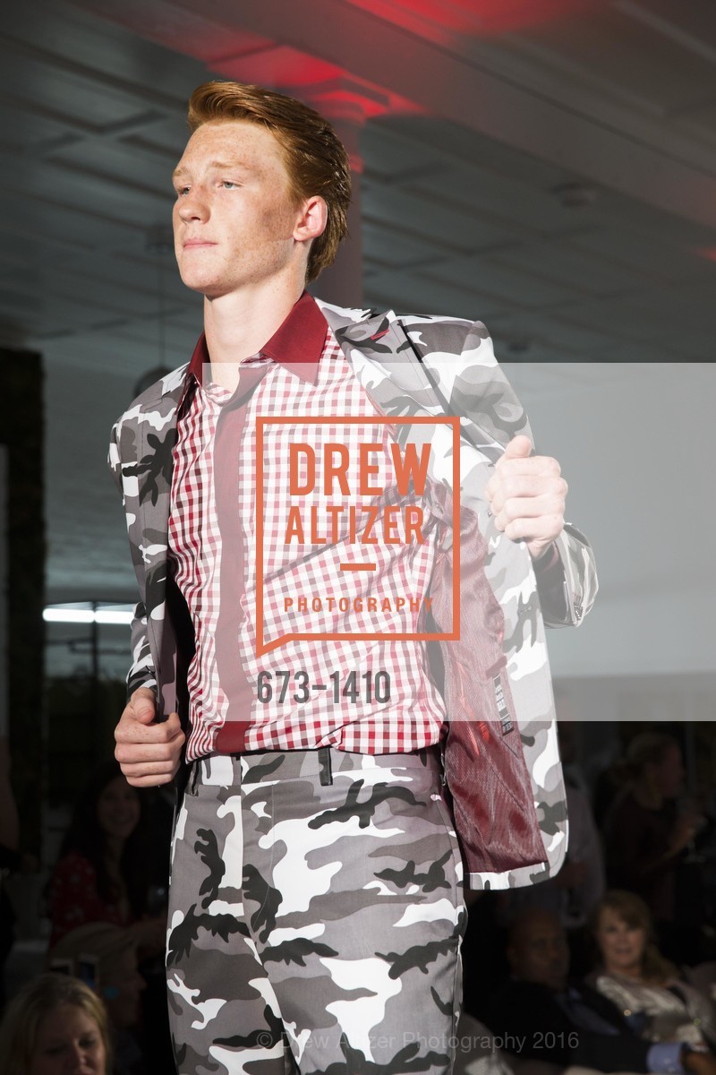 Runway, Photo #673-1410