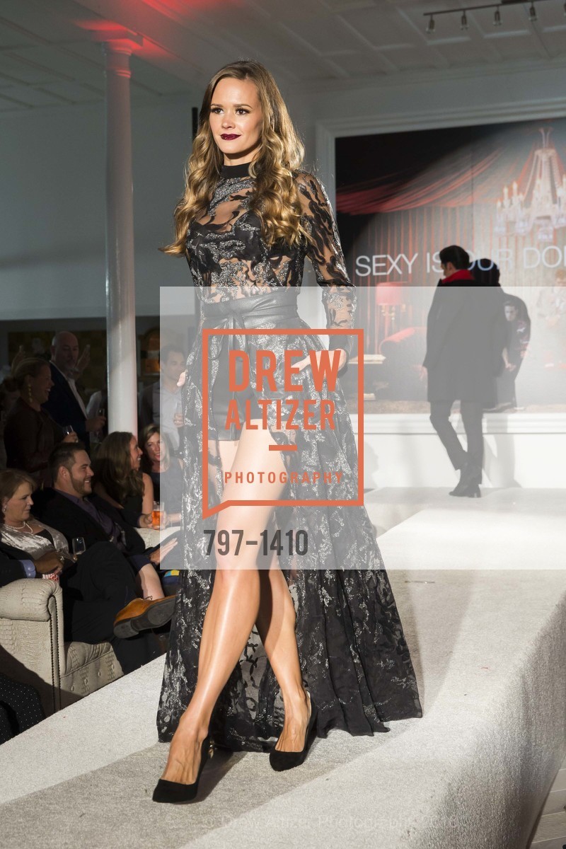 Runway, JAKE and The Drever Family Foundation Present “FASHION for A REASON” JAKE debuts “The NIGHT CIRCUS” Fall/Winter Collection, JAKE Flagship and Battery Penthouse, September 15th, 2016, Photo #797-1410 Runway, Photo #797-1410