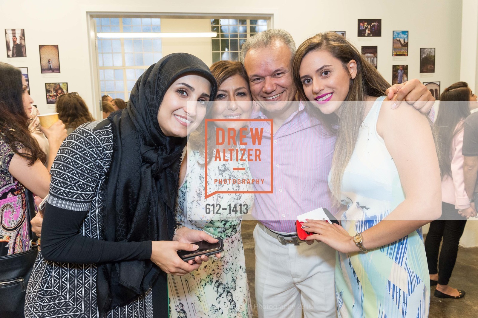 Mahsa Jaberiansari, Farzaneh Jabbari, Hoss Abar, Ellie Abar, Photo #612-1413