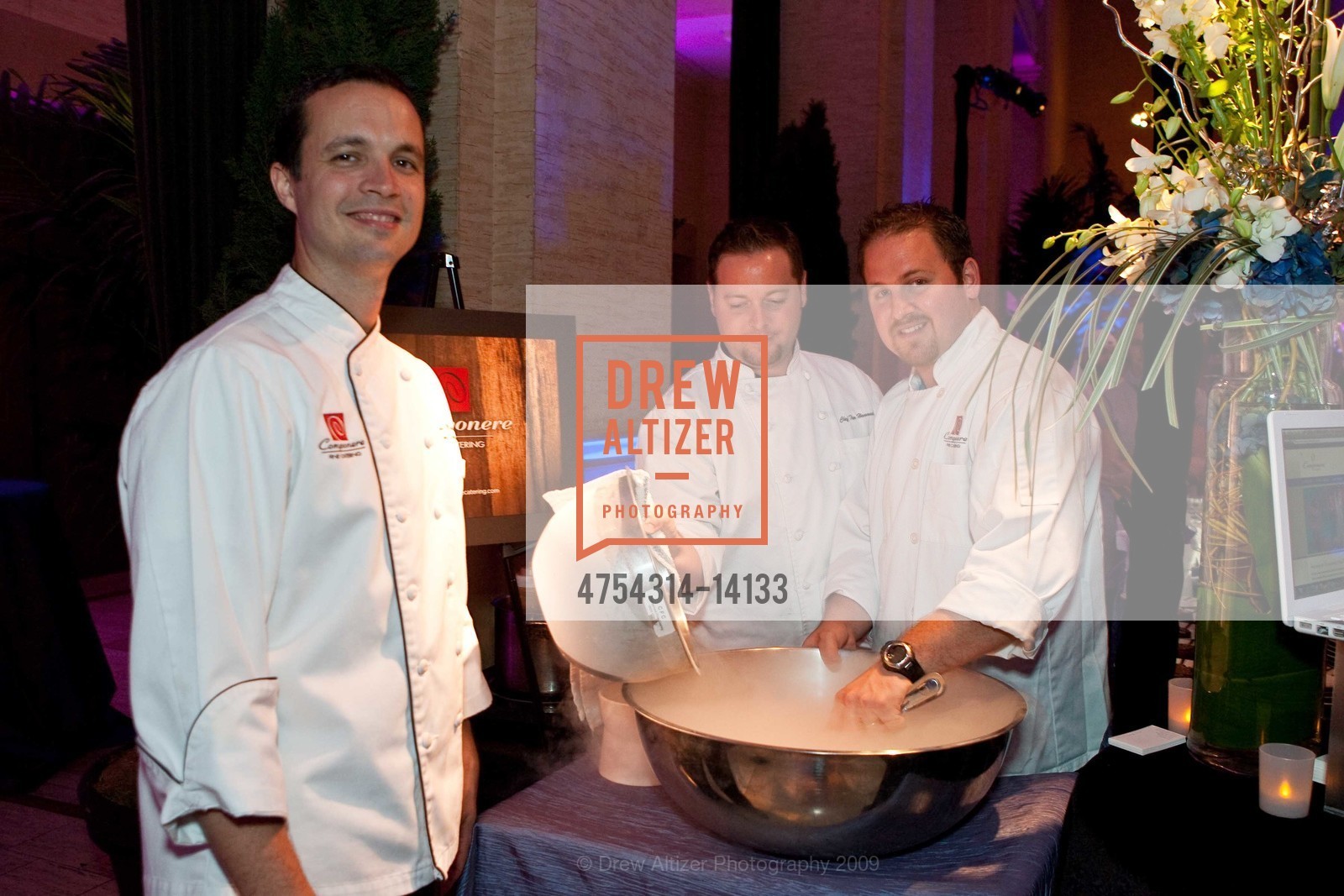 Ethan Mantle, Tim Hammack, Matthew Hegel (Componere Fine Catering), Bently Reserve, US, October 29th, 2009, Photo #4754314-14133 Ethan Mantle, Tim Hammack, Matthew Hegel (Componere Fine Catering), Photo #4754314-14133