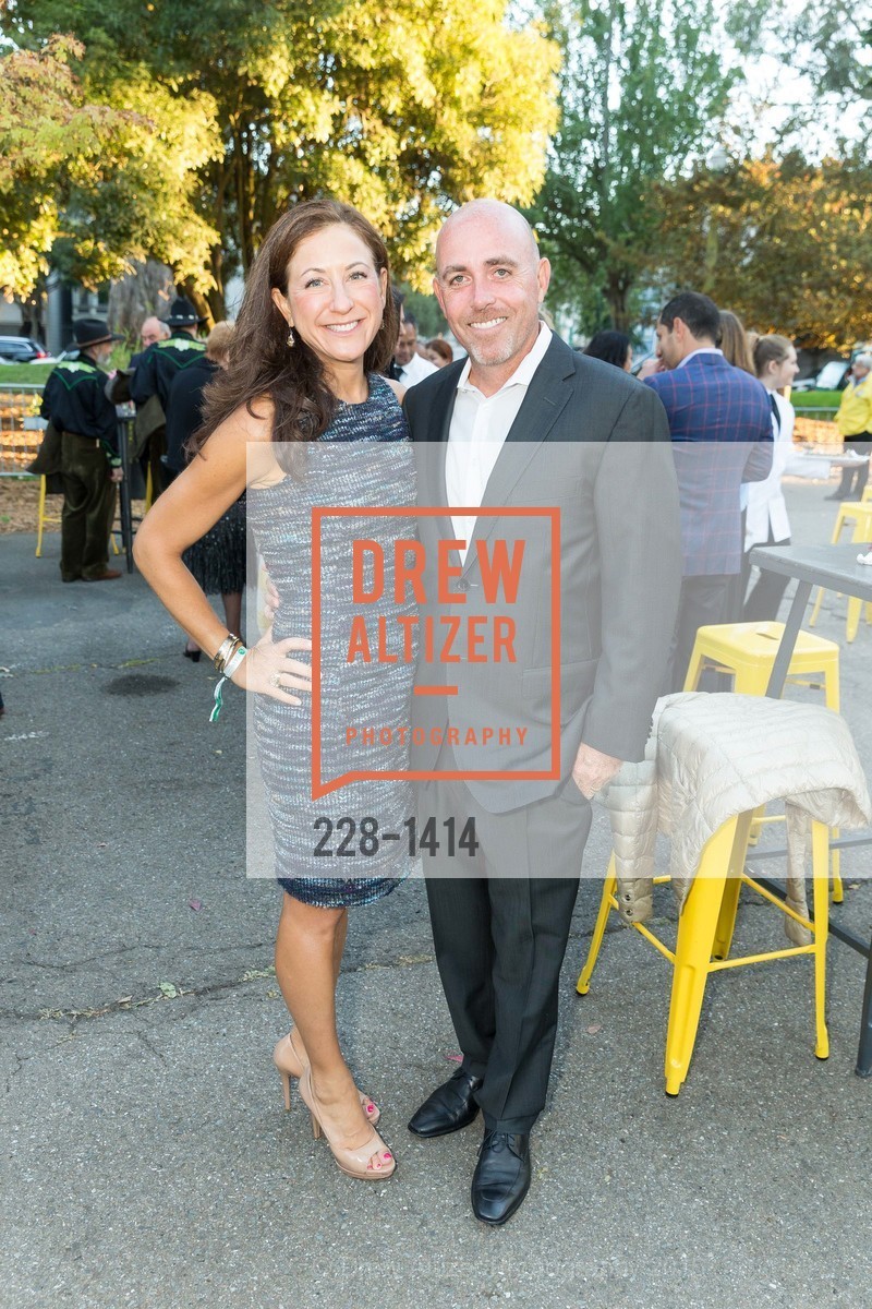 Victoria Dade, Rick Dade, Party for the Parks 2016, The Playground at the Panhandle, Golden Gate Park, September 17th, 2016, Photo #228-1414 Victoria Dade, Rick Dade, Photo #228-1414