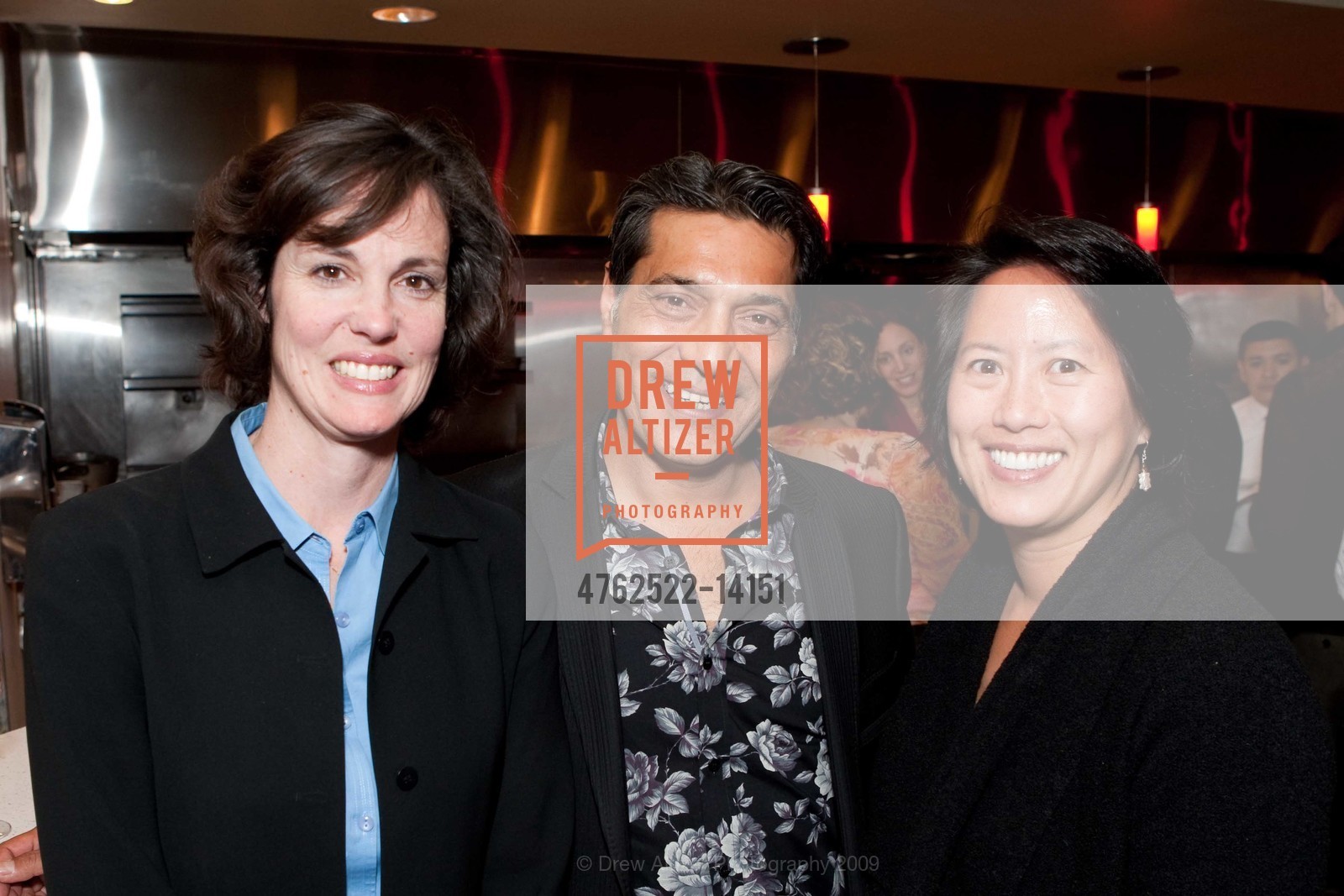 Ann Keighran (Mayor of Burlingame), Gus Murad, Sandra Yie, Gus And Bahya Murad Open MEDALLION STEAKHOUSE, US, October 30th, 2009, Photo #4762522-14151 Ann Keighran (Mayor of Burlingame), Gus Murad, Sandra Yie, Photo #4762522-14151