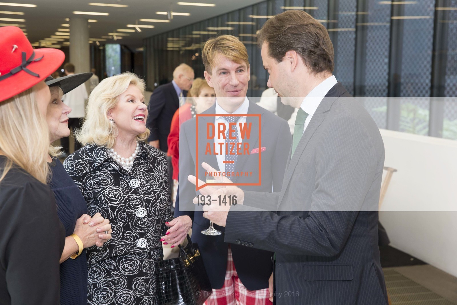 Dede Wilsey, Jack Calhoun, Max Hollein, Photo #193-1416