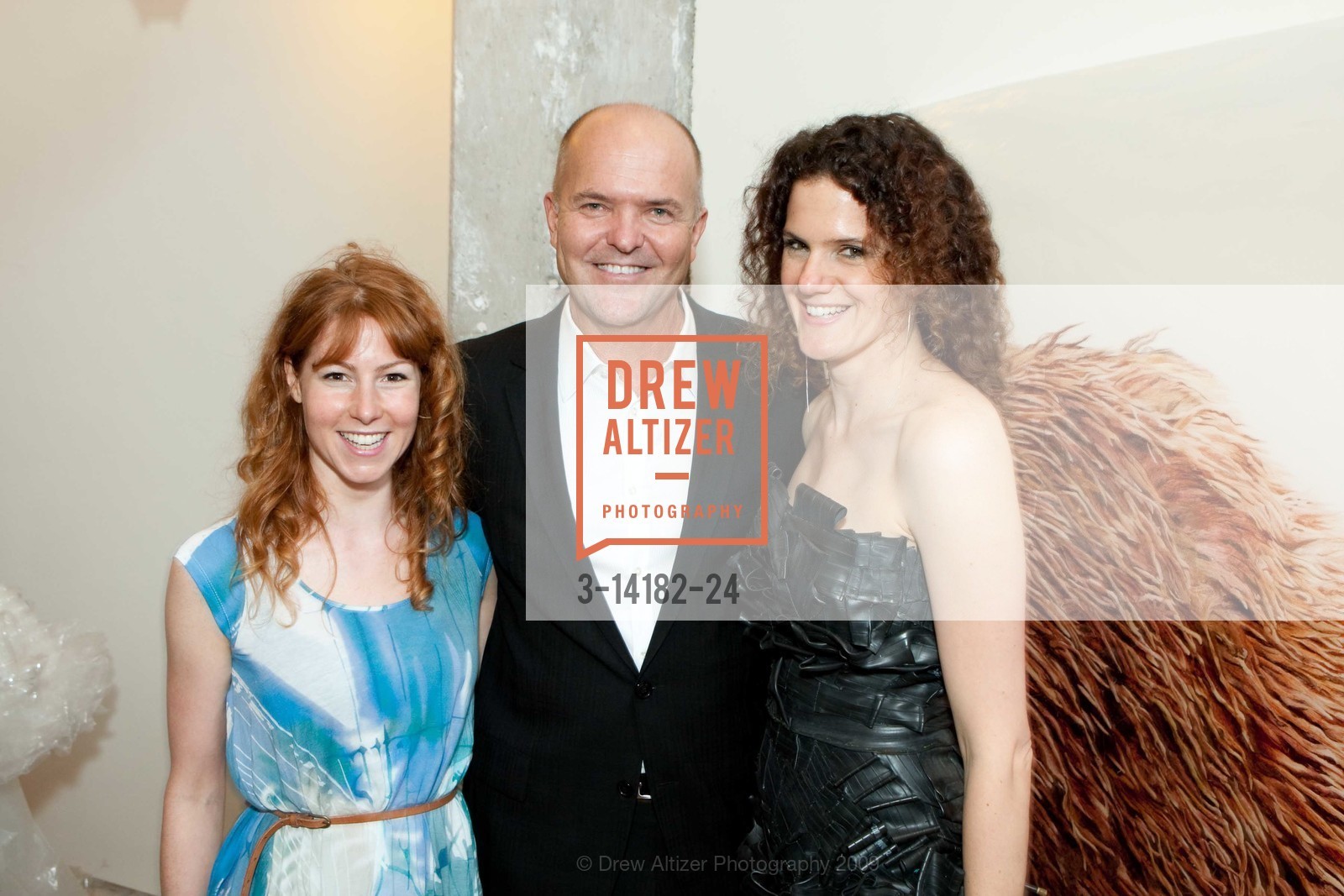 Alicia Escott, Mark Breitenberg, Heidi Quante, SMART Art's Trash into Treasure Opening Reception and Award Presentation, US, May 29th, 2009, Photo #3-14182-24 Alicia Escott, Mark Breitenberg, Heidi Quante, Photo #3-14182-24