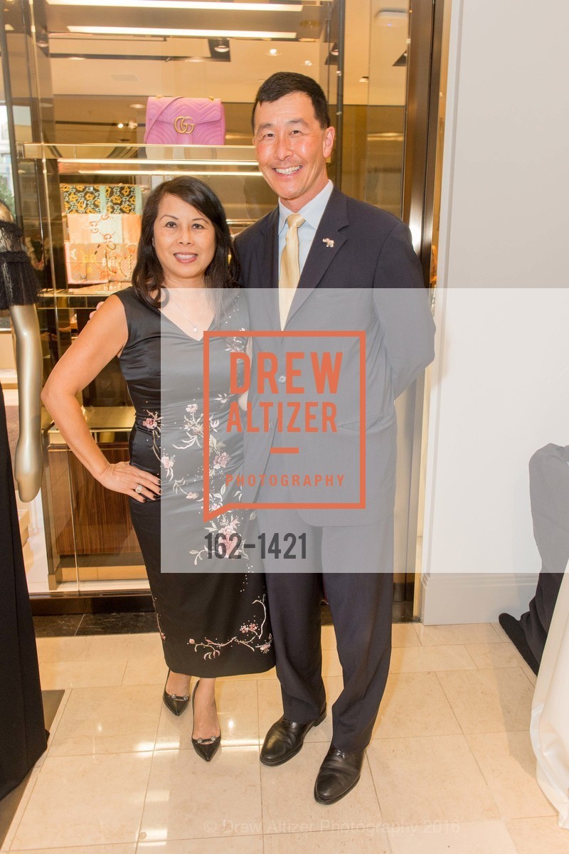Sharon Seto, John Maa, Asian Art Museum Kick-off at Saks Fifth Avenue for Altuzarra, Saks Fifth Avenue. 384 Post St, September 21st, 2016, Photo #162-1421 Sharon Seto, John Maa, Photo #162-1421