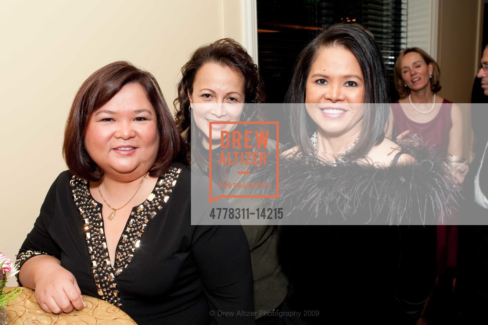 Tina Bernardino, Rita Reyes, Annie Galluccio, Hope Ball Thank You Party, US, December 11th, 2009, Photo #4778311-14215 Tina Bernardino, Rita Reyes, Annie Galluccio, Photo #4778311-14215