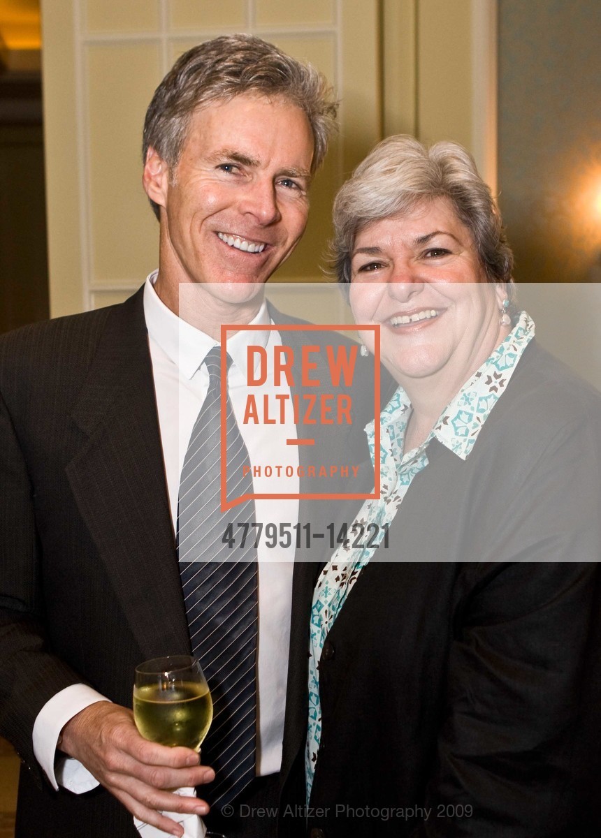 Elwood Haynes, Beverly Upton, PARTNERS ENDING DOMESTIC ABUSE Gala, US, May 4th, 2009, Photo #4779511-14221 Elwood Haynes, Beverly Upton, Photo #4779511-14221