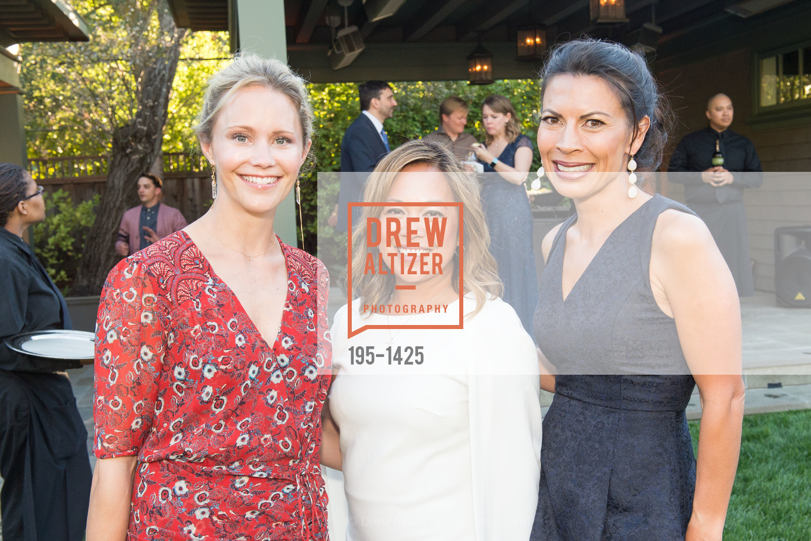 Jordan Bell, Gerri Wong, Jacqui Haggarty, CuriOdyssey Gala, Private Residence. 310 W Santa Inez Ave., Hillsborough, CA, September 24th, 2016, Photo #195-1425 Jordan Bell, Gerri Wong, Jacqui Haggarty, Photo #195-1425