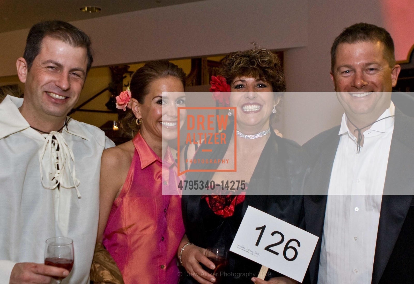 Peter Eberle, Rachel Eberle, Maria Eberle, Tom Eberle, Cal Shakespeare Annual Gala, US, March 15th, 2009, Photo #4795340-14275 Peter Eberle, Rachel Eberle, Maria Eberle, Tom Eberle, Photo #4795340-14275