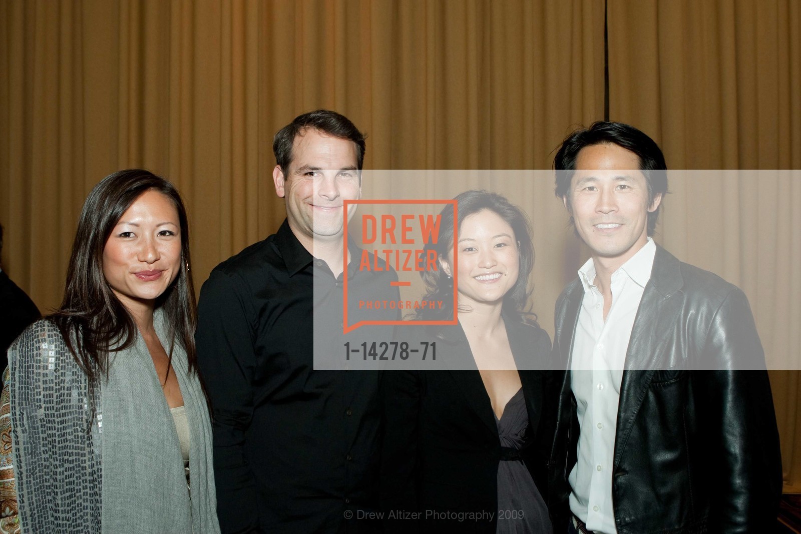 Lesley Hu, Stephen Oloughlin, Catherine Wong, Sunwoo Hwang, Photo #1-14278-71