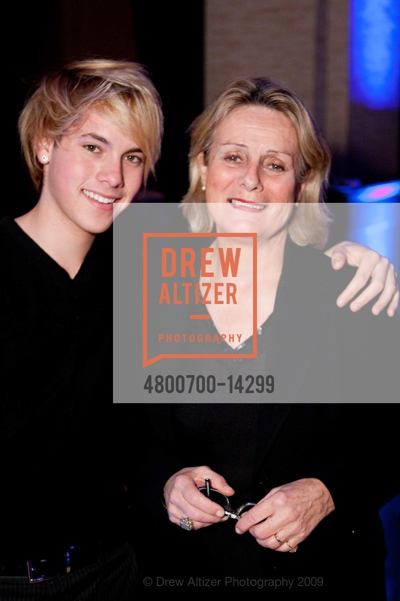 Peter Pearson, Sylvie Seguillon, Photo #4800700-14299