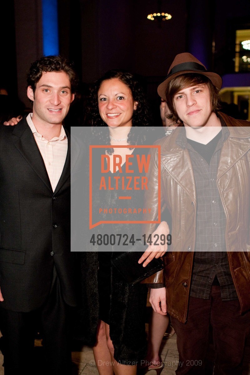 Justin Fichelson, Monica Maduro, Jesse Clasen, True Meaning Launch Party, US, December 16th, 2009, Photo #4800724-14299 Justin Fichelson, Monica Maduro, Jesse Clasen, Photo #4800724-14299