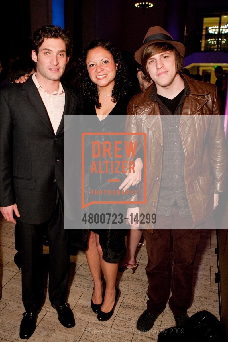 Justin Fichelson, Monica Maduro, Jesse Clasen, True Meaning Launch Party, US, December 16th, 2009, Photo #4800723-14299 Justin Fichelson, Monica Maduro, Jesse Clasen, Photo #4800723-14299
