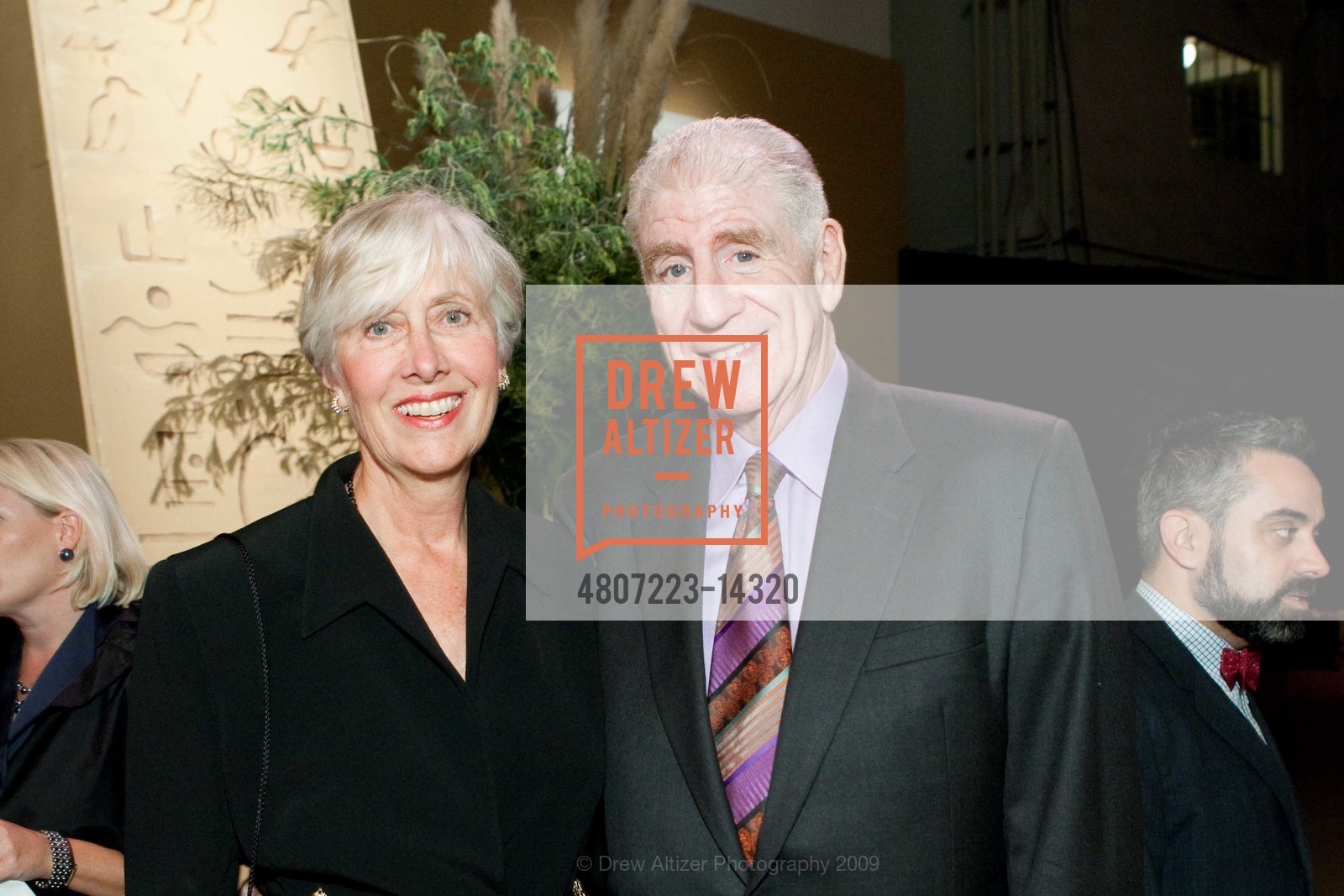 Alan Coleman, Cynthia Coleman, The San Francisco Fall Antiques Show Benefiting Enterprise for High School Students, US, October 29th, 2009, Photo #4807223-14320 Alan Coleman, Cynthia Coleman, Photo #4807223-14320