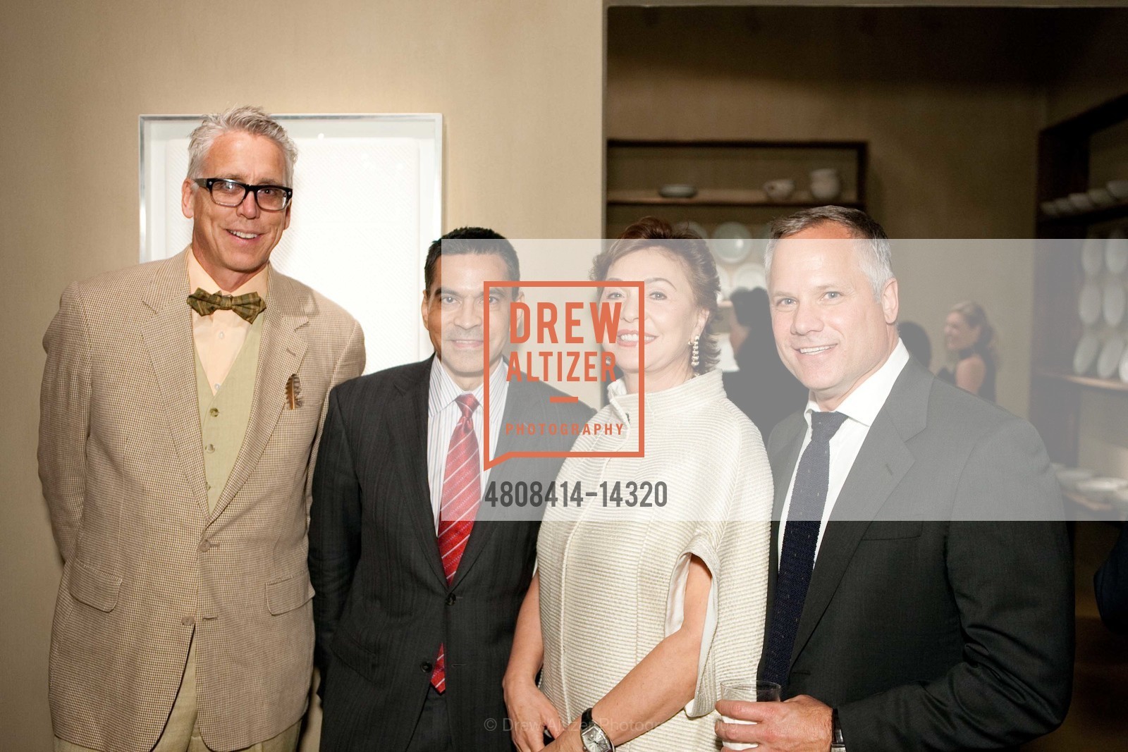 Todd Cole, Daniel Diaz, Maria Manetti Farrow, James Marzo, The San Francisco Fall Antiques Show Benefiting Enterprise for High School Students, US, October 29th, 2009, Photo #4808414-14320 Todd Cole, Daniel Diaz, Maria Manetti Farrow, James Marzo, Photo #4808414-14320