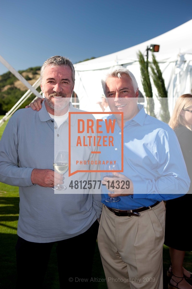Brian Russell, Scott Phillips, Mayacama's Annual Celebrity Golf Tournament, US, May 20th, 2009, Photo #4812577-14329 Brian Russell, Scott Phillips, Photo #4812577-14329