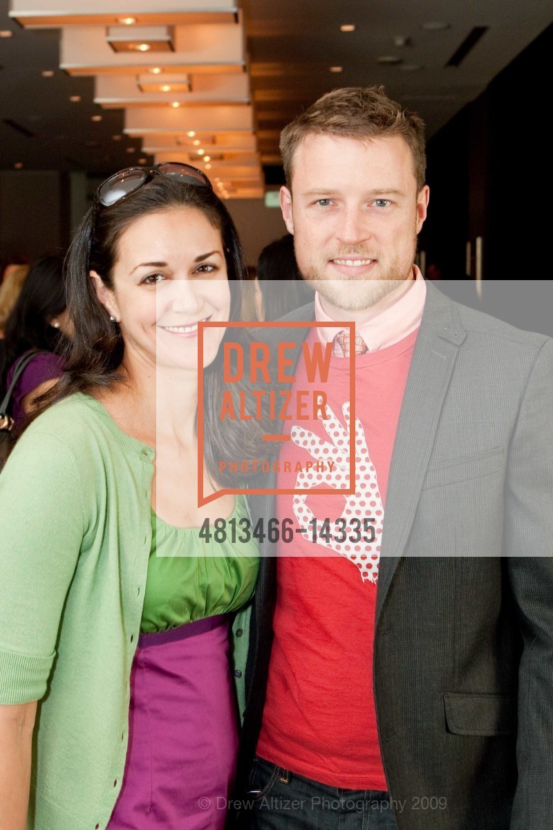 Nicole Lopez, Gregory Lemon, SFMOMA Bay Area Treasure Awards and Luncheon, US, November 3rd, 2009, Photo #4813466-14335 Nicole Lopez, Gregory Lemon, Photo #4813466-14335