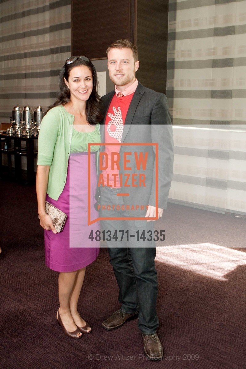 Nicole Lopez, Gregory Lemon, SFMOMA Bay Area Treasure Awards and Luncheon, US, November 3rd, 2009, Photo #4813471-14335 Nicole Lopez, Gregory Lemon, Photo #4813471-14335