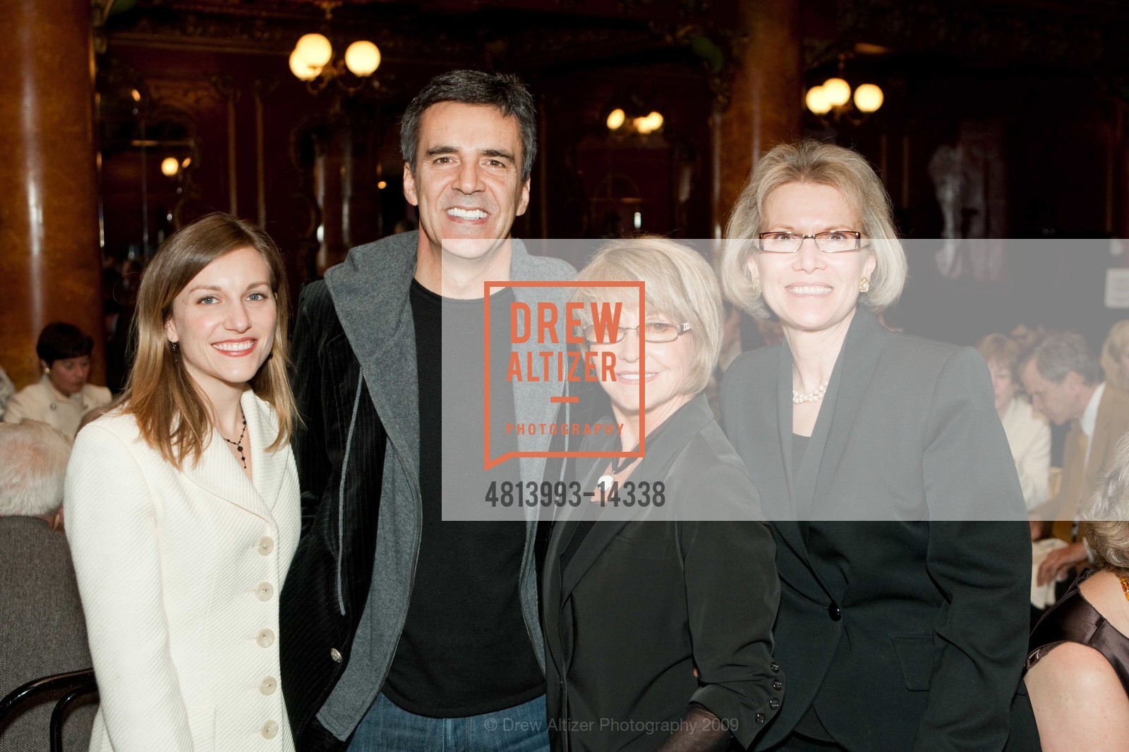 Lisa Blades, Dimitri Chaniotis, Suzanne Diamond, Linda Dougherty (all of Wells Fargo), Photo #4813993-14338